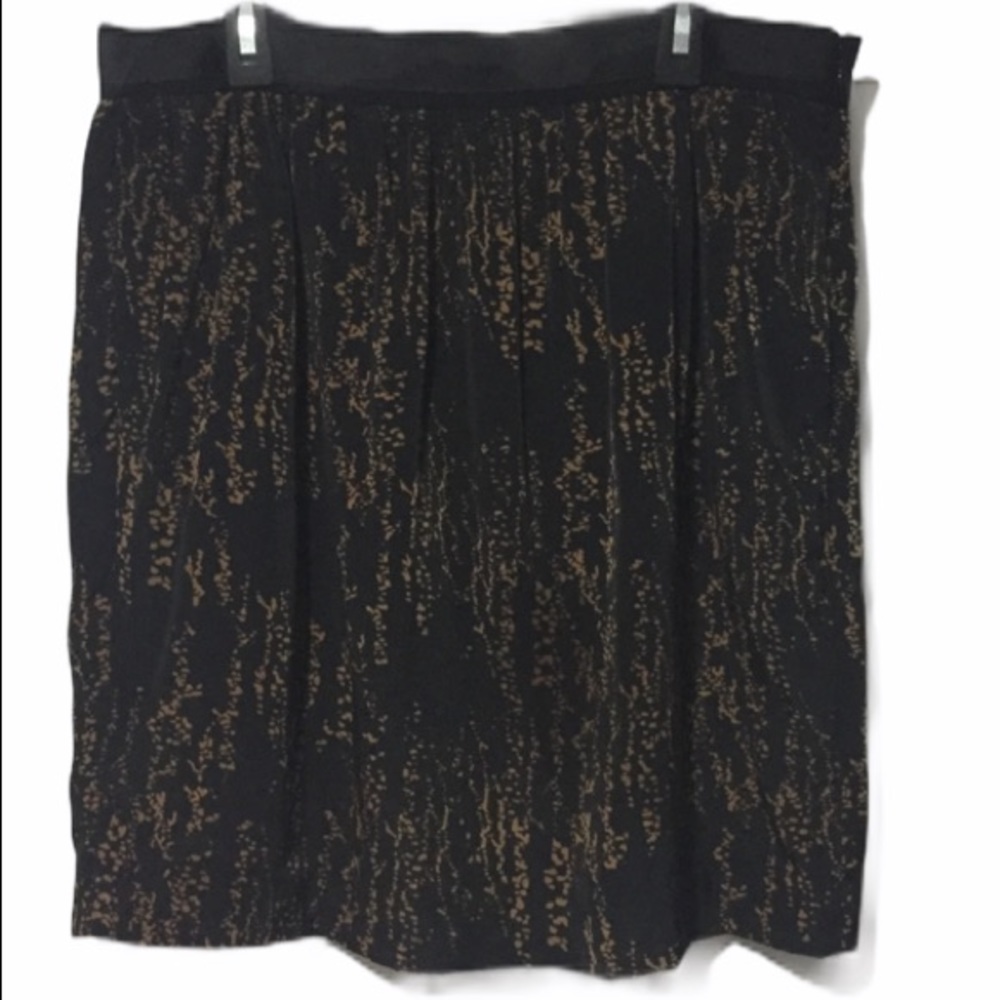 3 for $25🎈Gap Skirt